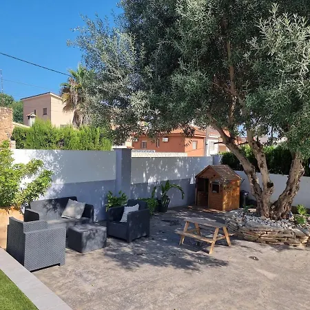 Azul Villa